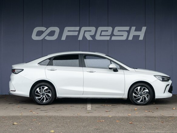 2023 BAIC U5 Plus, белый, 1280000 рублей - вид 4