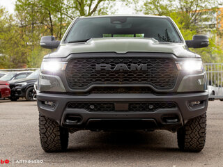 2025 Ram 1500 Crew Cab V Рестайлинг, зелёный, 8850000 рублей, вид 4
