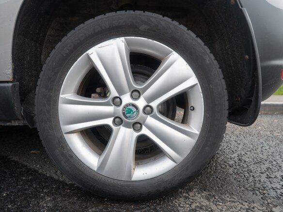 2012 Skoda Yeti I, серый - вид 8