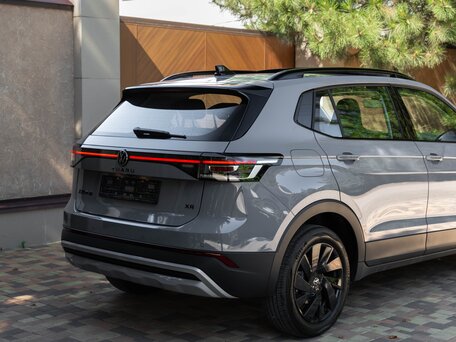 2026 Volkswagen Tharu XR, серый, 2250000 рублей, вид 2