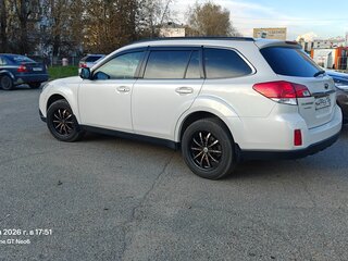 2012 Subaru Outback IV Рестайлинг, белый, 1750000 рублей, вид 4