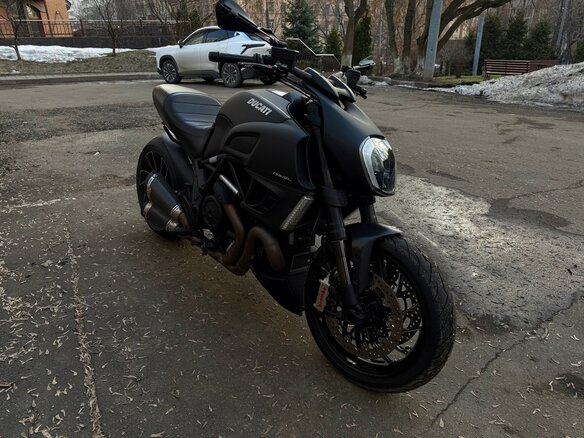 2013 Ducati Diavel, чёрный, 1000000 рублей