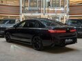 2026 BMW 7 серии 740 xDrive VII (G70) Рестайлинг, синий, 24190000 рублей - вид 3