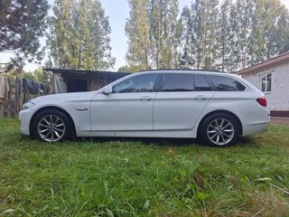 2012 BMW 5 серии 520d VI (F10/F11/F07), белый, 1650000 рублей, вид 4