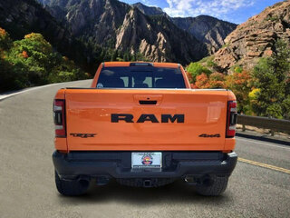 2022 Ram 1500 Crew Cab eTorque V, оранжевый, 11043513 рублей, вид 5