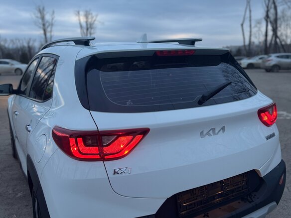 2023 Kia KX1, белый, 1299000 рублей - вид 10