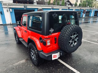 2019 Jeep Wrangler IV (JL), красный, 3450000 рублей, вид 4