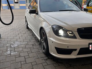 2012 Mercedes-Benz C-Класс 180 BlueEFFICIENCY III (W204) Рестайлинг, белый, 1600000 рублей, вид 2