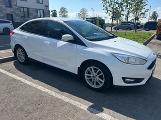 2017 Ford Focus III Рестайлинг, белый, 1000000 рублей, вид 1