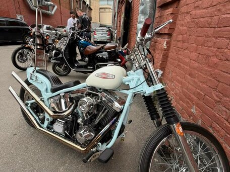 1995 Harley-Davidson Heritage Classic, серый, 2000000 рублей, вид 3