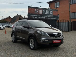 2011 Kia Sportage III, коричневый, 1400000 рублей, вид 1
