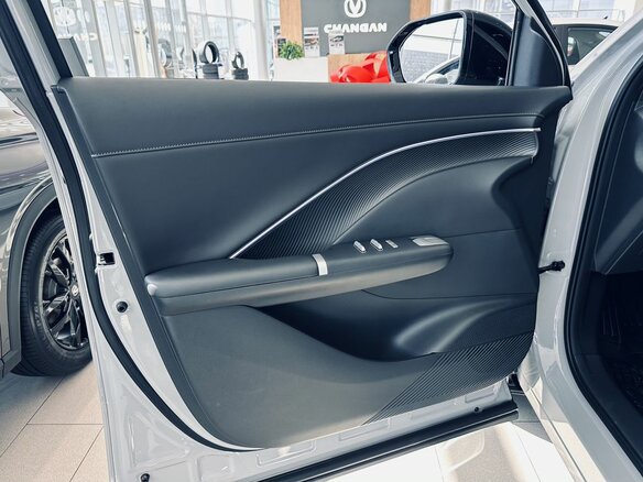 2026 Changan UNI-S I Рестайлинг, серый, 3249900 рублей - вид 13