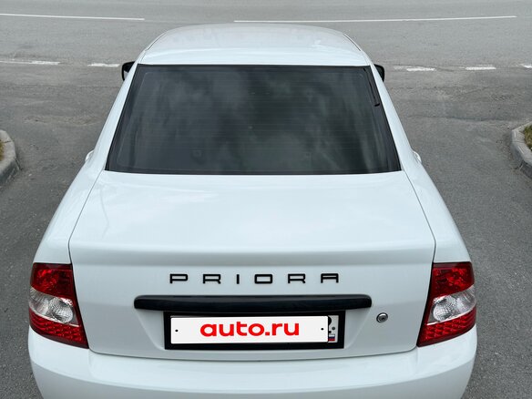 2018 Lada (ВАЗ) Priora I Рестайлинг, белый, 555000 рублей
