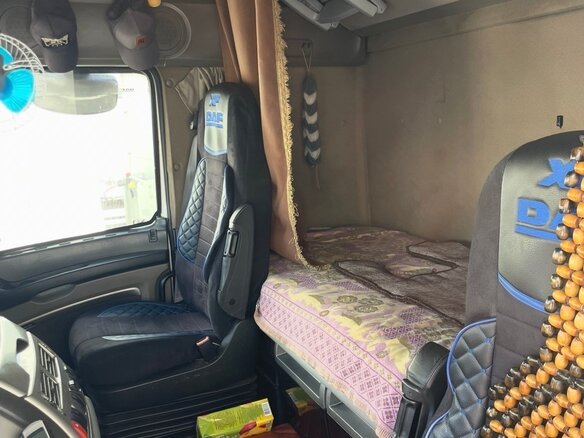2012 DAF XF 105, белый, 2500000 рублей - вид 5