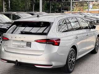 2026 Skoda Octavia IV (A8) Рестайлинг, белый, 4006000 рублей, вид 2