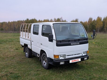 1993 Nissan Atlas, белый, 800000 рублей, вид 1