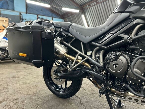 2019 Triumph Tiger 1200, чёрный, 1080000 рублей - вид 15