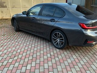 2020 BMW 3 серии 318i VII (G2x), серый, 2850000 рублей, вид 1