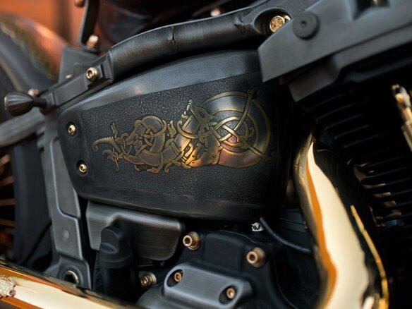 2020 Harley-Davidson Softail Standard, золотистый, 12000000 рублей - вид 8