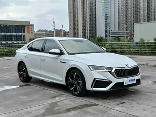 2022 Skoda Octavia IV (A8), белый, 1850004 рублей, вид 3