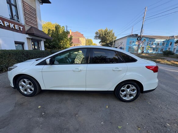 2018 Ford Focus III Рестайлинг, белый, 1350000 рублей - вид 5