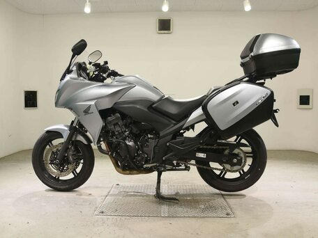 2011 Honda CBF 1000, серебристый, 699000 рублей, вид 1
