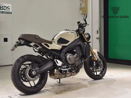 2025 Yamaha XSR900, бежевый, 1299000 рублей, вид 5