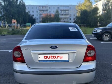 2007 Ford Focus II Рестайлинг, серебристый, 400000 рублей, вид 5