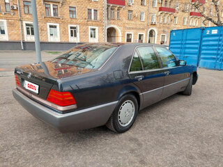 1991 Mercedes-Benz S-Класс 400 III (W140), чёрный, 3500000 рублей, вид 5