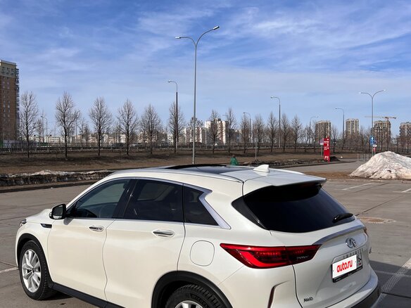 2018 Infiniti QX50 II, белый, 2290000 рублей - вид 15