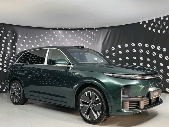 2026 Li Auto (Lixiang) L7 52.3 kWh I Рестайлинг, зелёный, 10790000 рублей