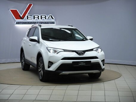 2016 Toyota RAV4 IV (XA40) Рестайлинг, белый, 2250000 рублей, вид 3