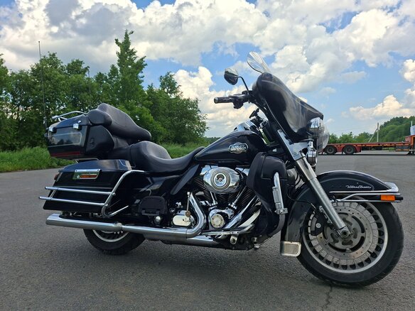 2009 Harley-Davidson Electra Glide, чёрный, 750000 рублей - вид 10