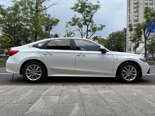 2022 Honda Civic XI, белый, 1499999 рублей, вид 4