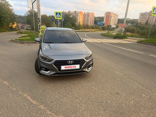 2017 Hyundai Solaris II, серый, 1330000 рублей, вид 2