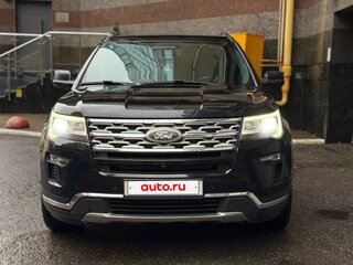 2019 Ford Explorer V Рестайлинг 2, чёрный, 3100000 рублей, вид 2