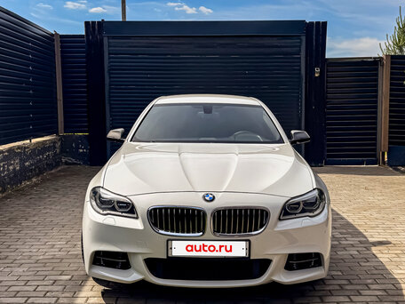 2015 BMW 5 серии M550d xDrive VI (F10/F11/F07) Рестайлинг, белый, 3000000 рублей, вид 2