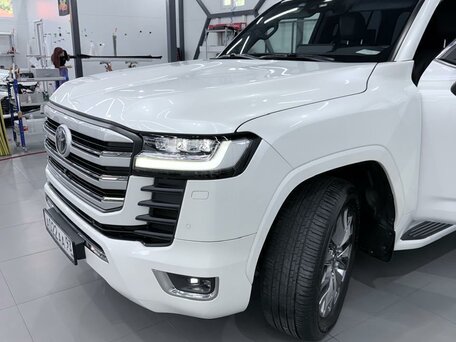 2022 Toyota Land Cruiser 300 Series, белый, 10700000 рублей, вид 2