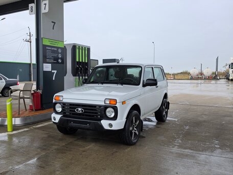 2025 Lada (ВАЗ) Niva Legend I, белый, 875000 рублей, вид 2