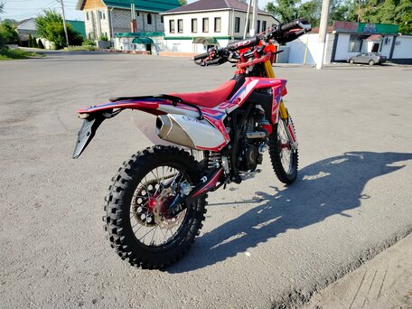 2022 Regulmoto CR-Z 300, красный, 145000 рублей, вид 3