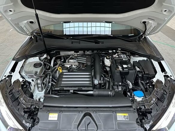 2022 Audi A3 Sportback 35 TFSI IV (8Y), белый, 2330000 рублей - вид 17