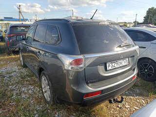 2013 Mitsubishi Outlander III, серый, 950000 рублей, вид 3