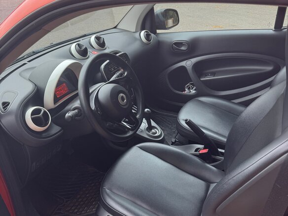 2018 Smart Fortwo III, чёрный, 1660000 рублей - вид 10