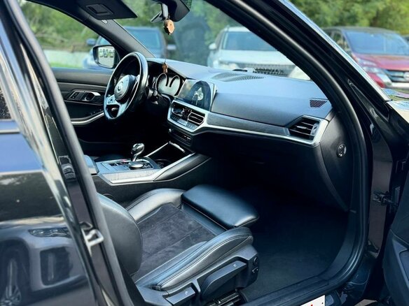 2019 BMW 3 серии 330i VII (G2x), чёрный, 3985000 рублей - вид 15