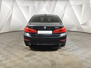 2019 BMW 5 серии 520d xDrive VII (G30/G31/G38), чёрный, 3699000 рублей, вид 4