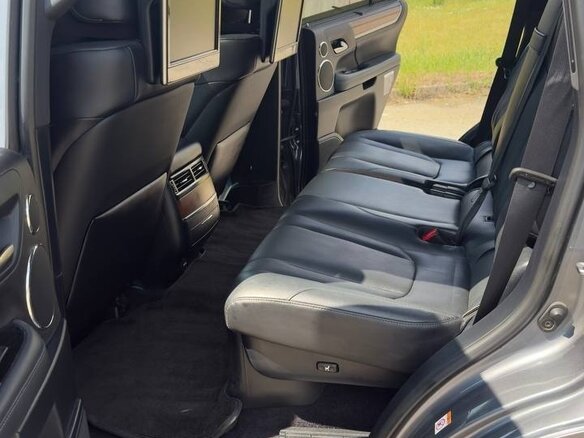 2016 Lexus LX 570 III Рестайлинг 2, серый, 6000000 рублей - вид 20