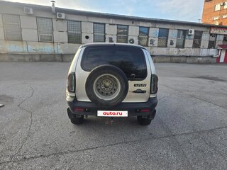 2004 Chevrolet Niva I, серебристый, 410000 рублей, вид 3