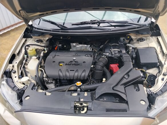 2008 Mitsubishi Lancer X, бежевый, 750000 рублей - вид 7