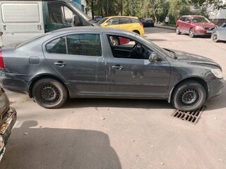 2009 Skoda Octavia II (A5) Рестайлинг, серый, 590000 рублей, вид 3