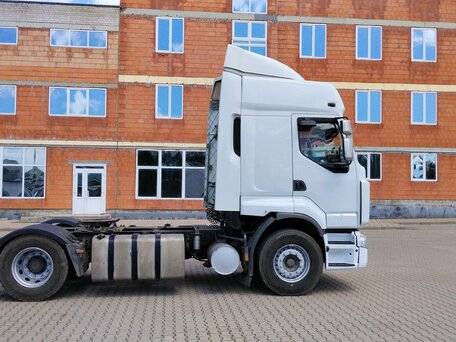 2008 Renault Premium, белый, 1200000 рублей, вид 2